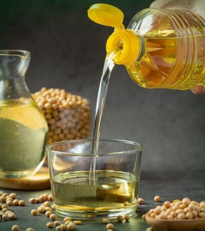 Refined soybean oil